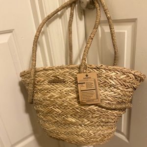 Seagrass market tote with linen liner